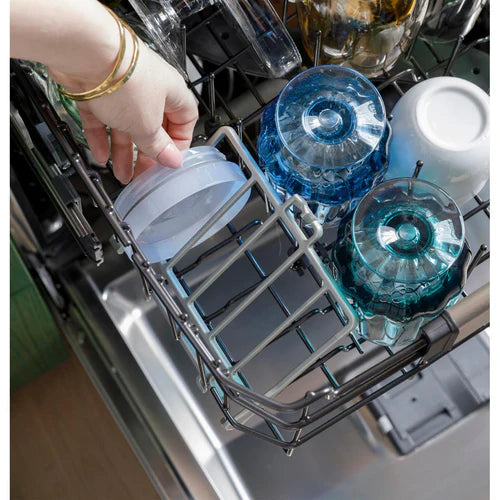 Café 24-inch Built-In Dishwasher with WiFi CDT888P3VD1