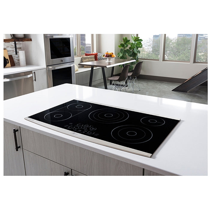 LG Studio LSCE305ST Electric Cooktop, 30 inch Exterior Width, 5 Burners, 3,000 W Highest Element, Stainless Steel colour