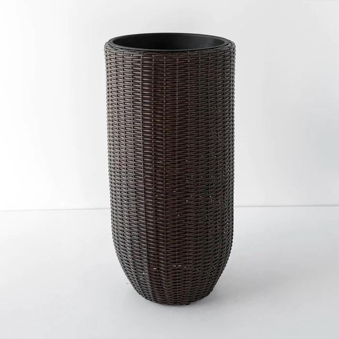 Rolland XL Rattan Planter Dark Brown, 35.4 inches - WP-XL2-DBR: Dark brown rattan planter in extra-large size, measuring 35.4 inches in diameter.